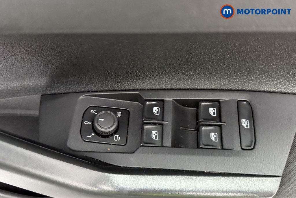 Volkswagen Taigo Life Manual Petrol SUV - Stock Number (1623843) - 20th supplementary image