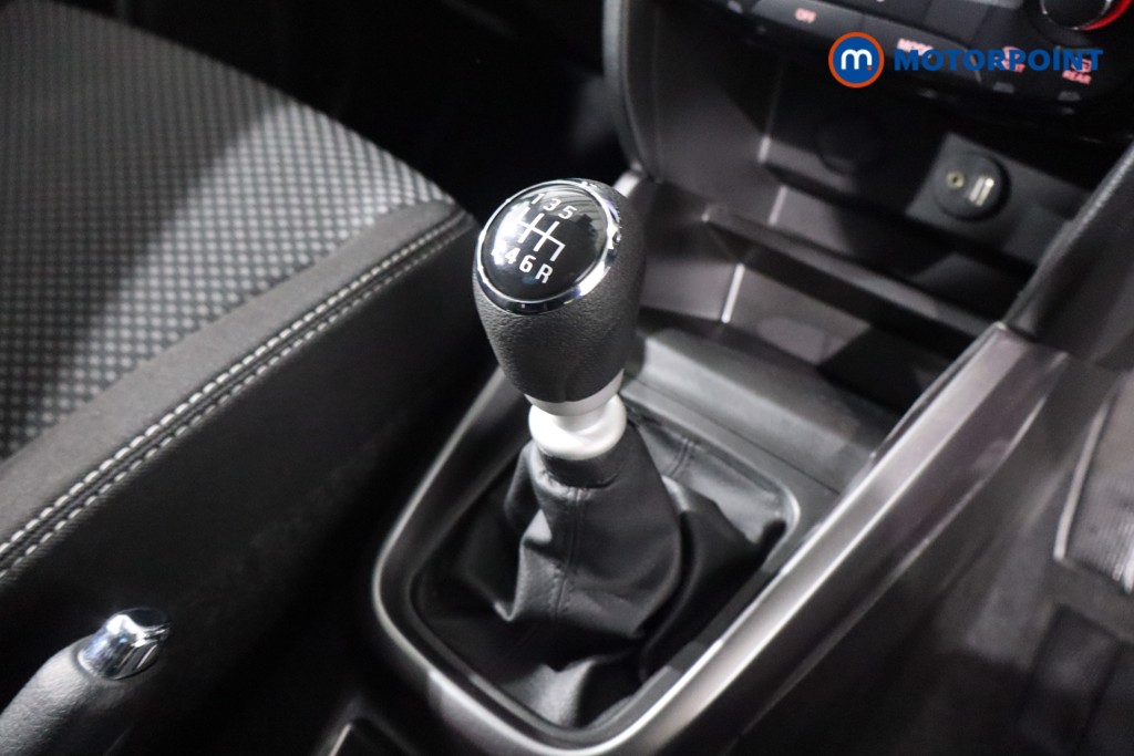 Suzuki Vitara Sz-T Manual Petrol SUV - Stock Number (1623867) - 18th supplementary image