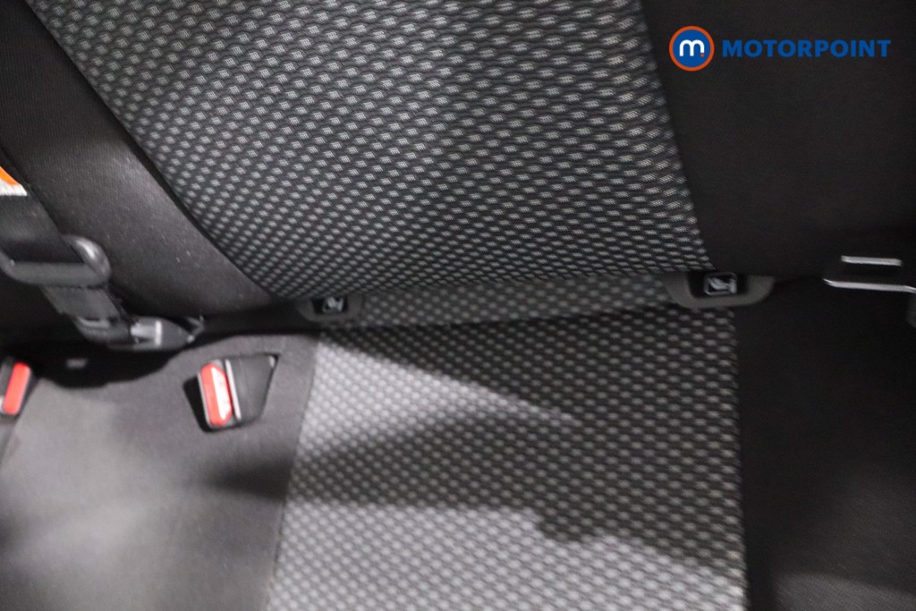 Suzuki Vitara Sz-T Manual Petrol SUV - Stock Number (1623867) - 25th supplementary image