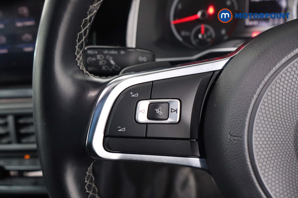 Volkswagen Polo R-Line Automatic Petrol Hatchback - Stock Number (1624100) - 7th supplementary image