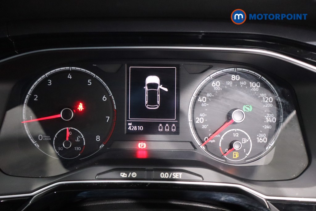 Volkswagen Polo R-Line Automatic Petrol Hatchback - Stock Number (1624100) - 15th supplementary image