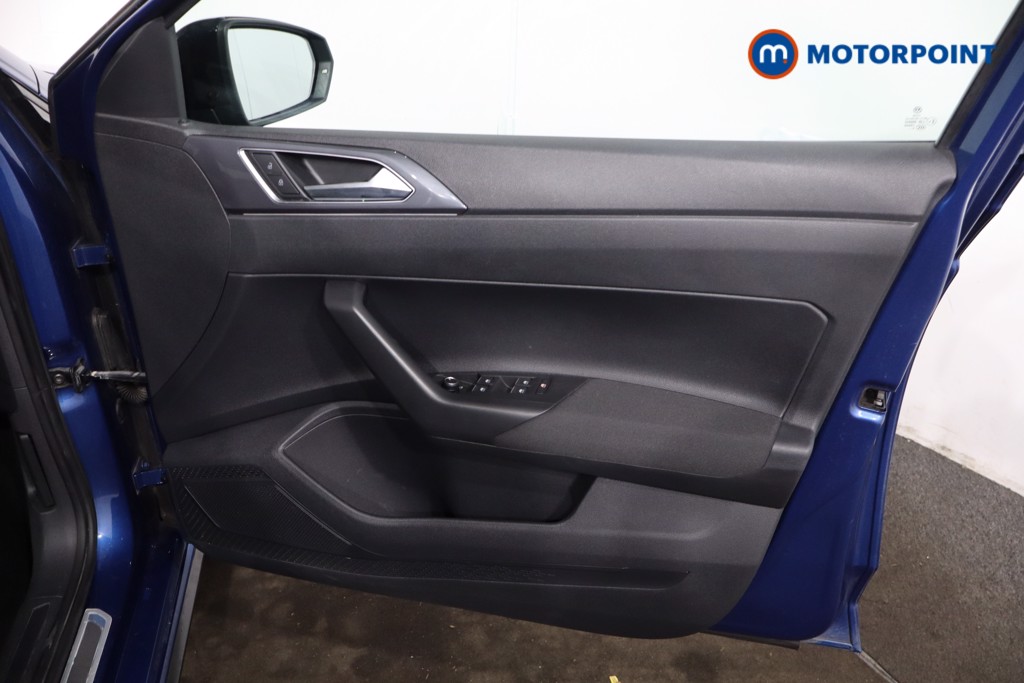 Volkswagen Polo R-Line Automatic Petrol Hatchback - Stock Number (1624100) - 26th supplementary image