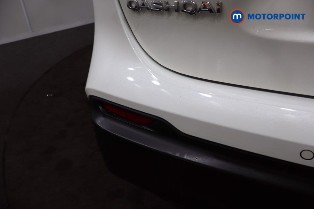 Nissan Qashqai N-Connecta Manual Petrol SUV - Stock Number (1624399) - 35th supplementary image