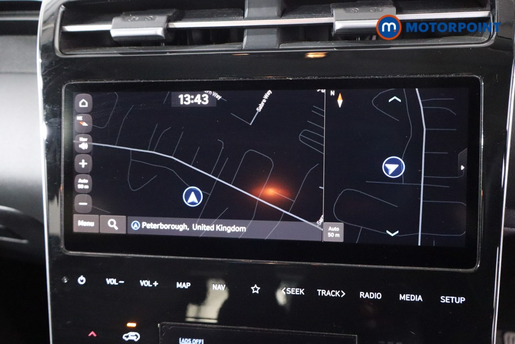 Hyundai Tucson Se Connect Manual Petrol SUV - Stock Number (1624541) - 2nd supplementary image