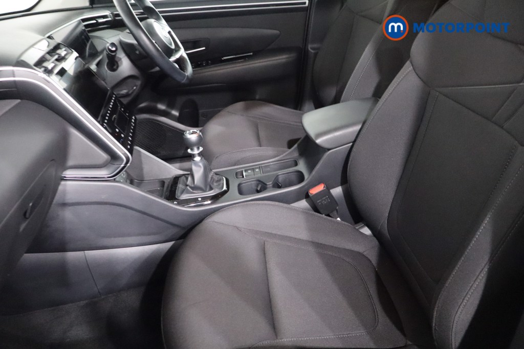 Hyundai Tucson Se Connect Manual Petrol SUV - Stock Number (1624541) - 4th supplementary image