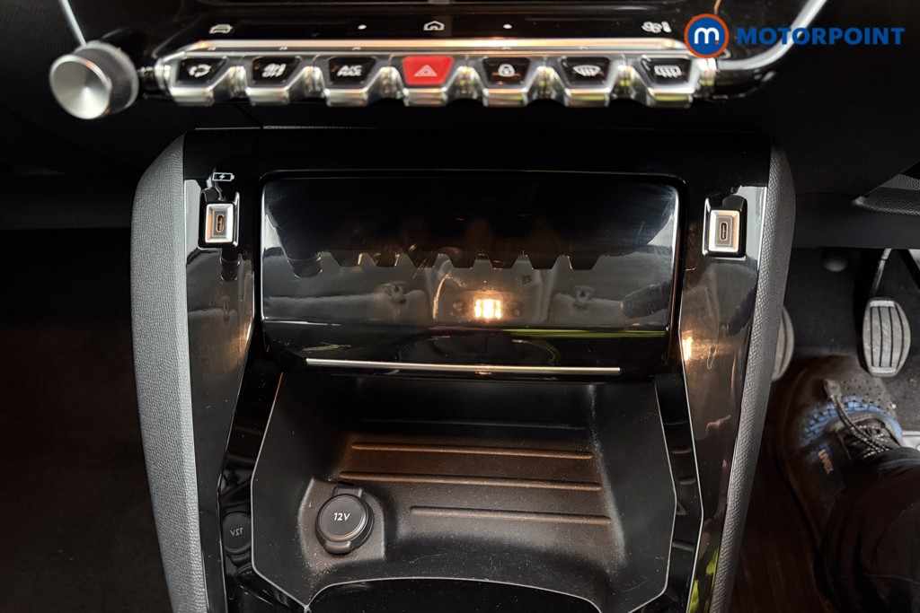 Peugeot 208 Allure Manual Petrol Hatchback - Stock Number (1624861) - 16th supplementary image