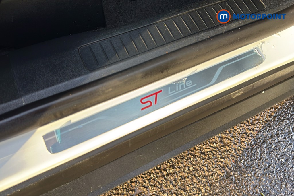 Ford Kuga St-Line X Edition Automatic Petrol-Electric Hybrid SUV - Stock Number (1625086) - 27th supplementary image