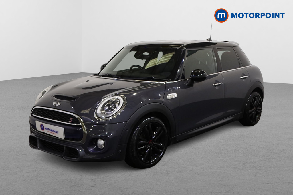 Mini Hatchback Cooper S Automatic Petrol Hatchback - Stock Number (1625239) - Passenger side front corner