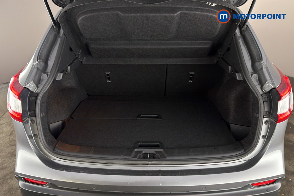 Nissan Qashqai Tekna-Plus Manual Petrol SUV - Stock Number (1625249) - 33rd supplementary image