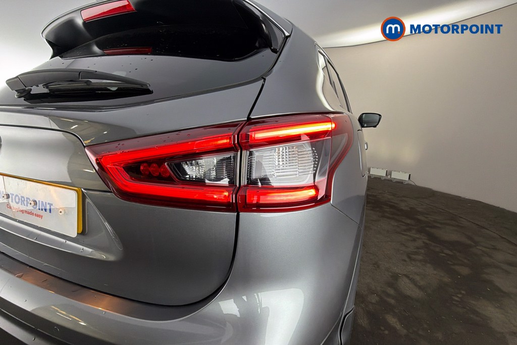 Nissan Qashqai Tekna-Plus Manual Petrol SUV - Stock Number (1625249) - 38th supplementary image