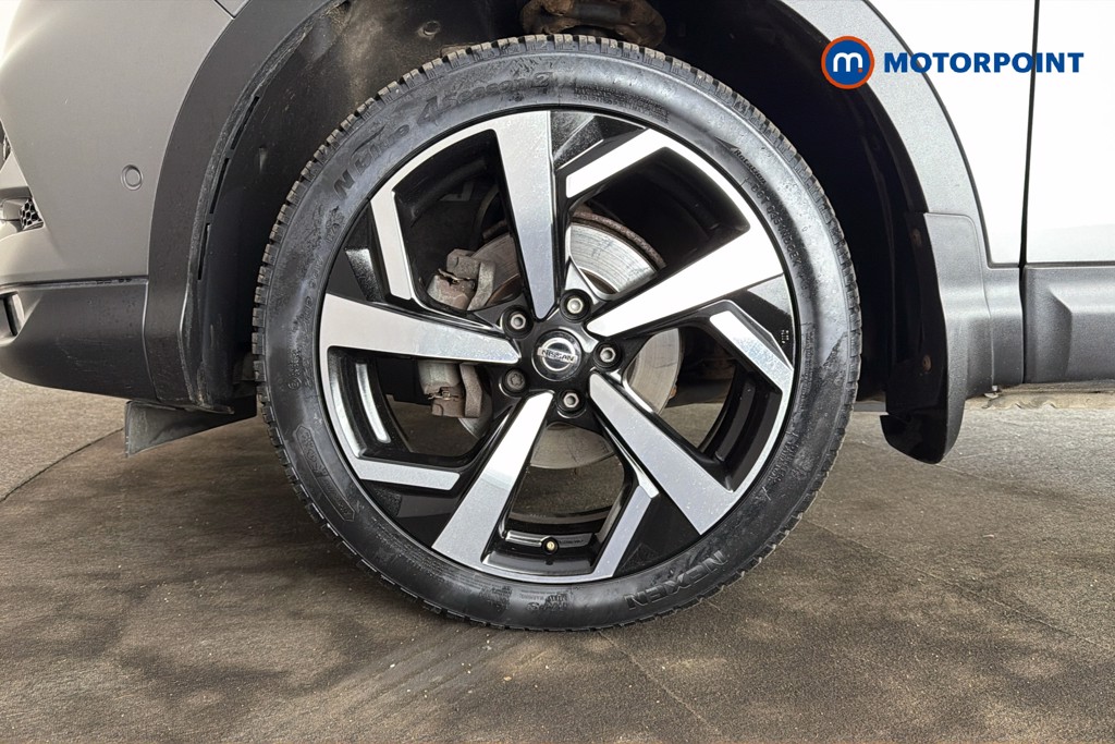 Nissan Qashqai Tekna-Plus Manual Petrol SUV - Stock Number (1625249) - 47th supplementary image