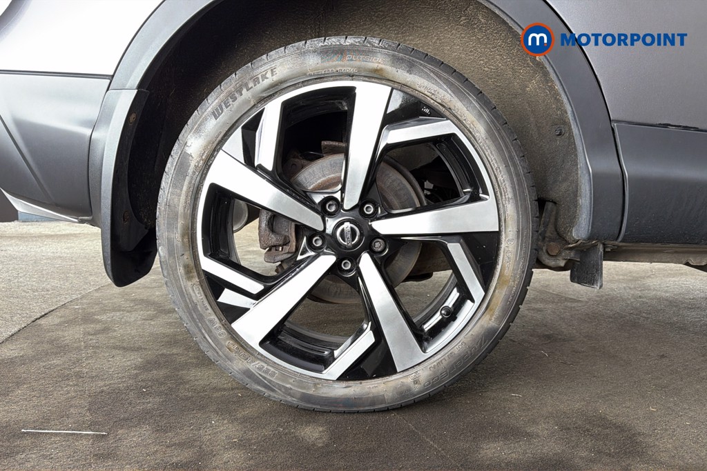 Nissan Qashqai Tekna-Plus Manual Petrol SUV - Stock Number (1625249) - 49th supplementary image