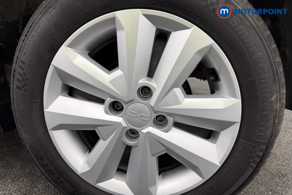 Dacia Sandero Expression Manual Petrol Hatchback - Stock Number (1625410) - 24th supplementary image