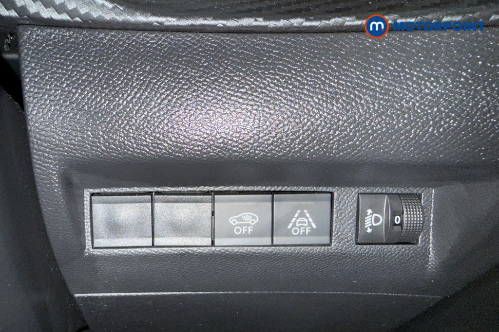 Peugeot 2008 Allure Premium Manual Petrol SUV - Stock Number (1625583) - 16th supplementary image