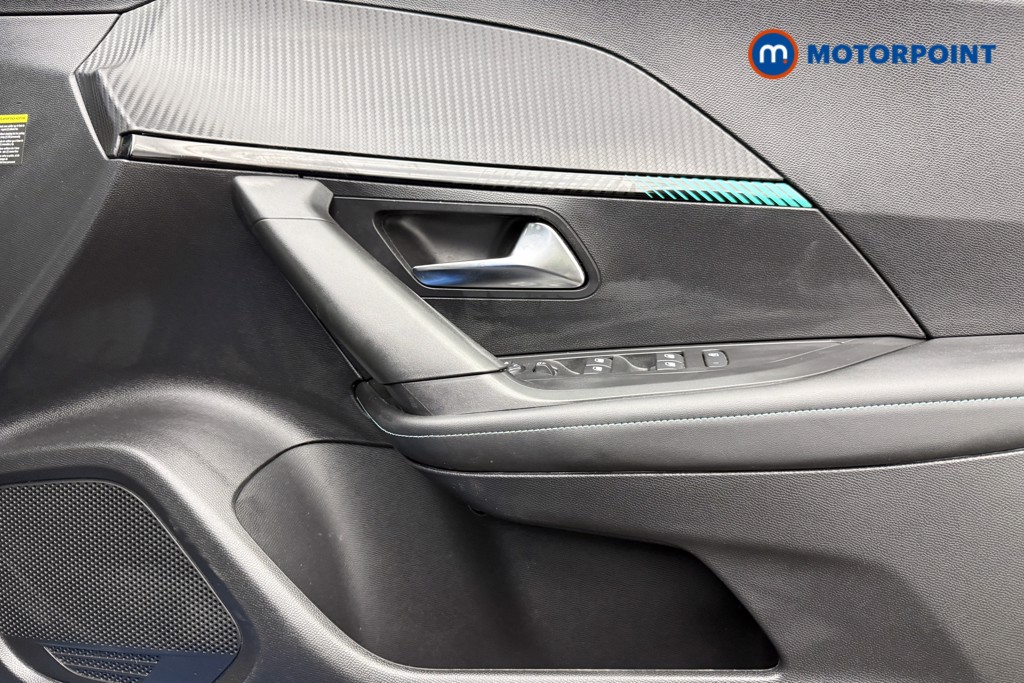 Peugeot 2008 Allure Premium Manual Petrol SUV - Stock Number (1625583) - 17th supplementary image