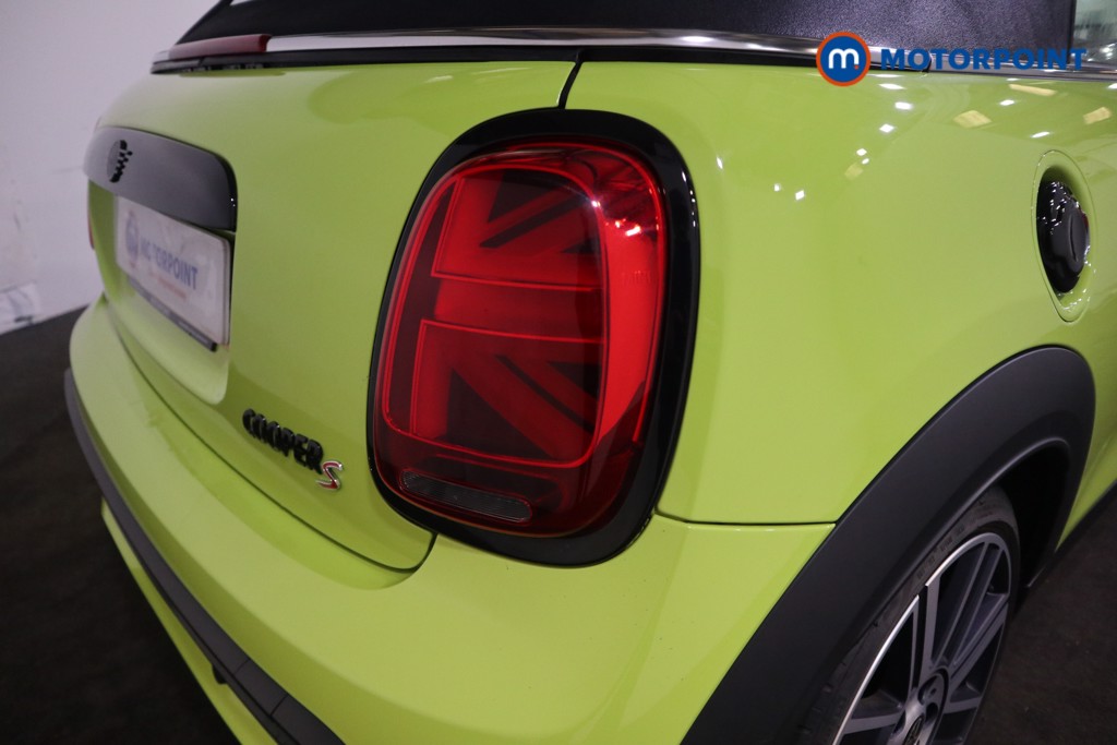 Mini Convertible Cooper S Exclusive Automatic Petrol Convertible - Stock Number (1625644) - 26th supplementary image