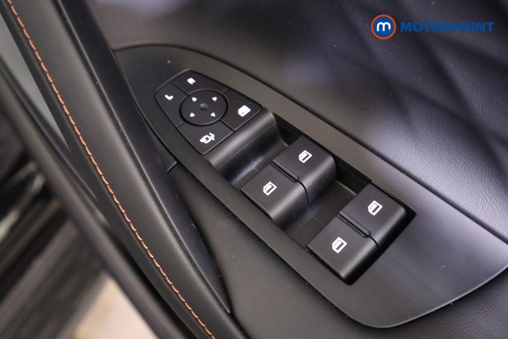 Mg Motor Uk HS Trophy Automatic Petrol Plug-In Hybrid SUV - Stock Number (1625752) - 13th supplementary image