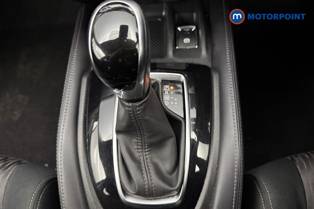 Nissan X-Trail N-Connecta Automatic Petrol SUV - Stock Number (1626030) - 7th supplementary image