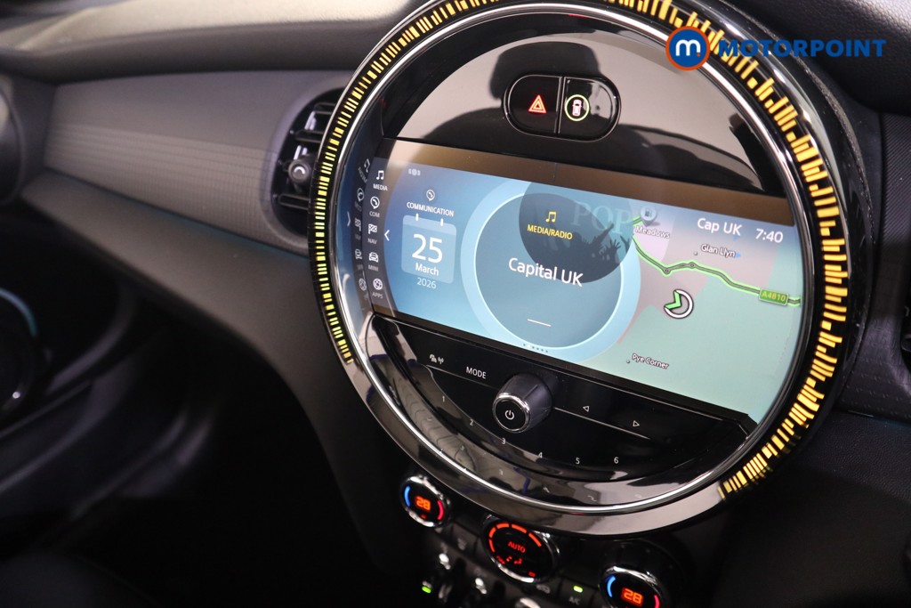 Mini Convertible Cooper S Seaside Edition Automatic Petrol Convertible - Stock Number (1626073) - 7th supplementary image