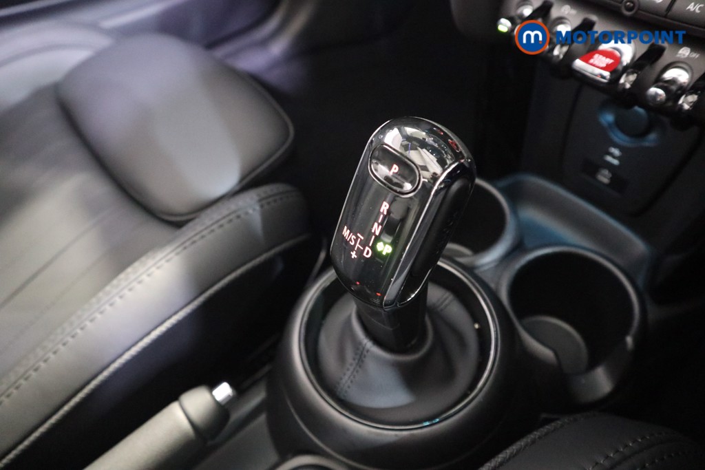 Mini Convertible Cooper S Seaside Edition Automatic Petrol Convertible - Stock Number (1626073) - 9th supplementary image