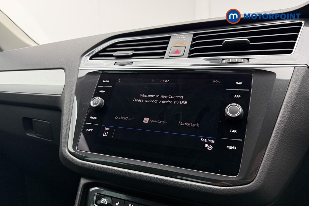 Volkswagen Tiguan Match Manual Petrol SUV - Stock Number (1626097) - 13th supplementary image
