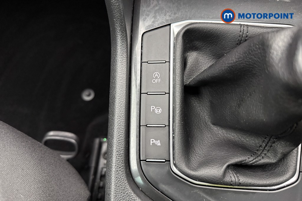 Volkswagen Tiguan Match Manual Petrol SUV - Stock Number (1626097) - 16th supplementary image