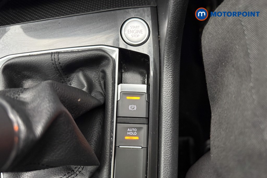 Volkswagen Tiguan Match Manual Petrol SUV - Stock Number (1626097) - 17th supplementary image