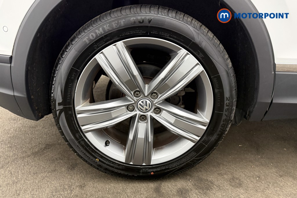 Volkswagen Tiguan Match Manual Petrol SUV - Stock Number (1626097) - 25th supplementary image