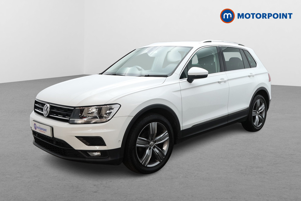 Volkswagen Tiguan Match Manual Petrol SUV - Stock Number (1626097) - Passenger side front corner