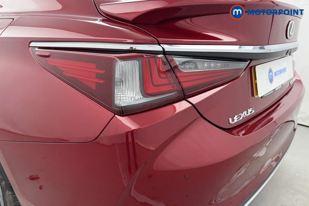 Lexus ES 300H 2.5 4Dr Cvt Premium Edition Automatic Petrol-Electric Hybrid Saloon - Stock Number (1626143) - 29th supplementary image