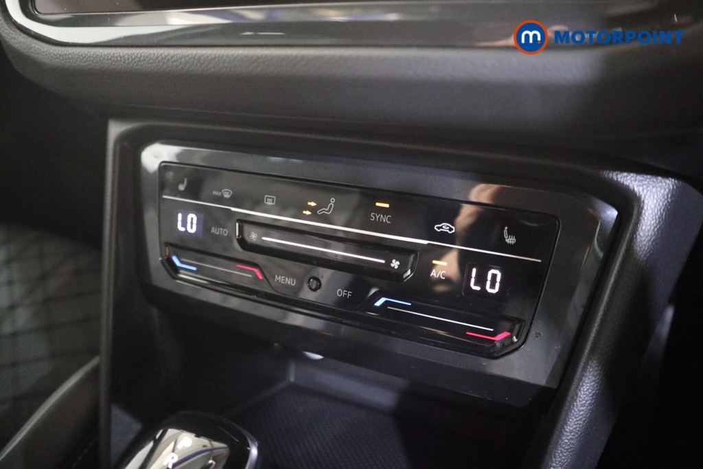 Volkswagen Tiguan R-Line Automatic Petrol SUV - Stock Number (1626407) - 8th supplementary image