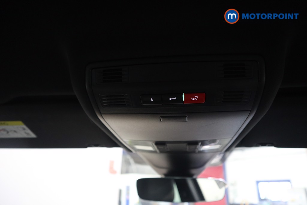 Volkswagen Tiguan R-Line Automatic Petrol SUV - Stock Number (1626407) - 13th supplementary image