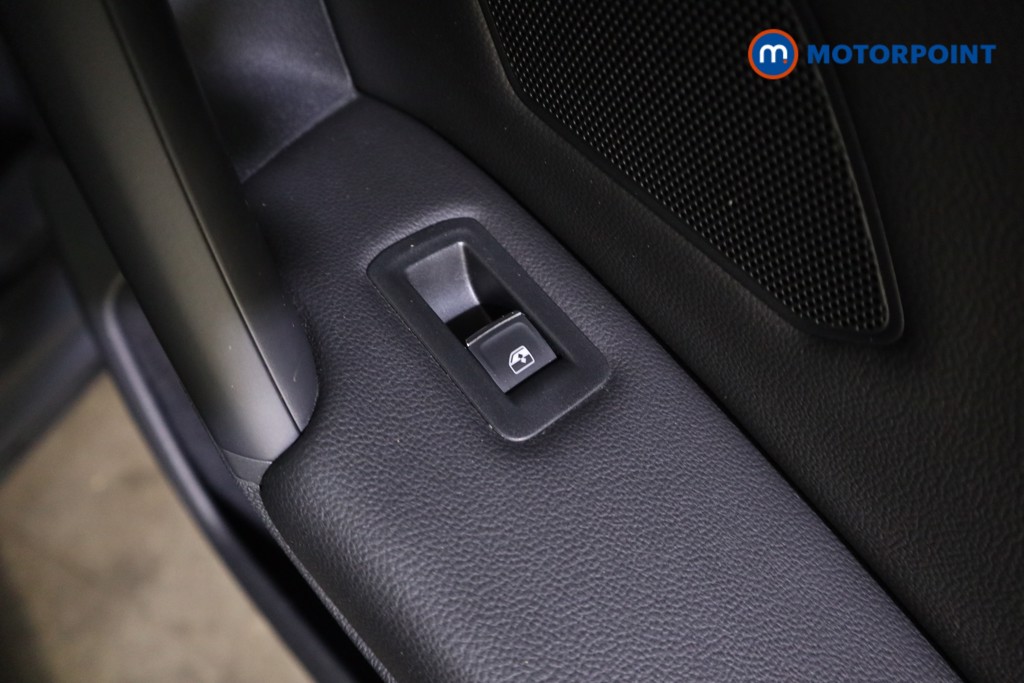 Volkswagen Tiguan R-Line Automatic Petrol SUV - Stock Number (1626407) - 24th supplementary image