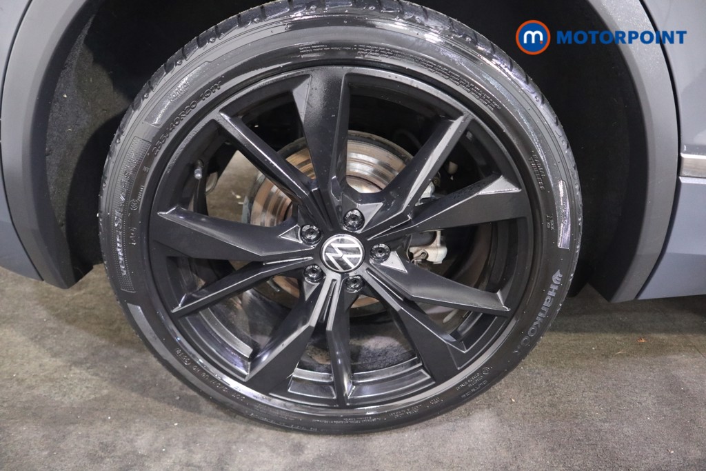 Volkswagen Tiguan R-Line Automatic Petrol SUV - Stock Number (1626407) - 26th supplementary image