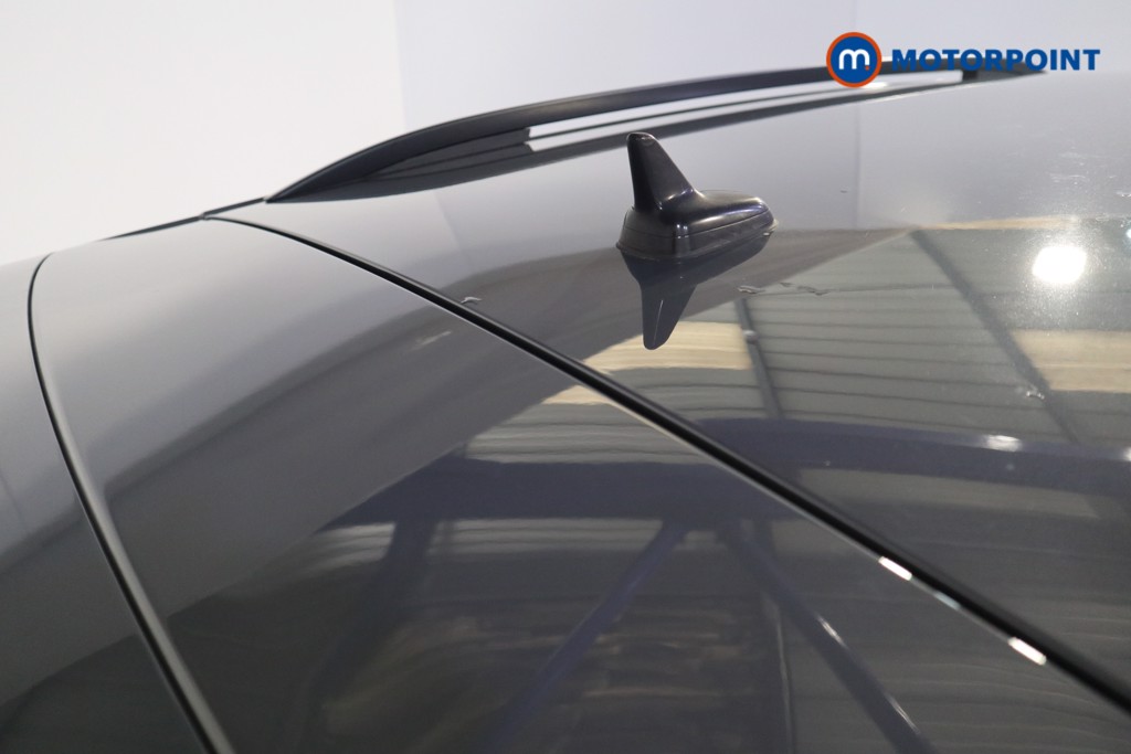 Volkswagen Tiguan R-Line Automatic Petrol SUV - Stock Number (1626407) - 33rd supplementary image