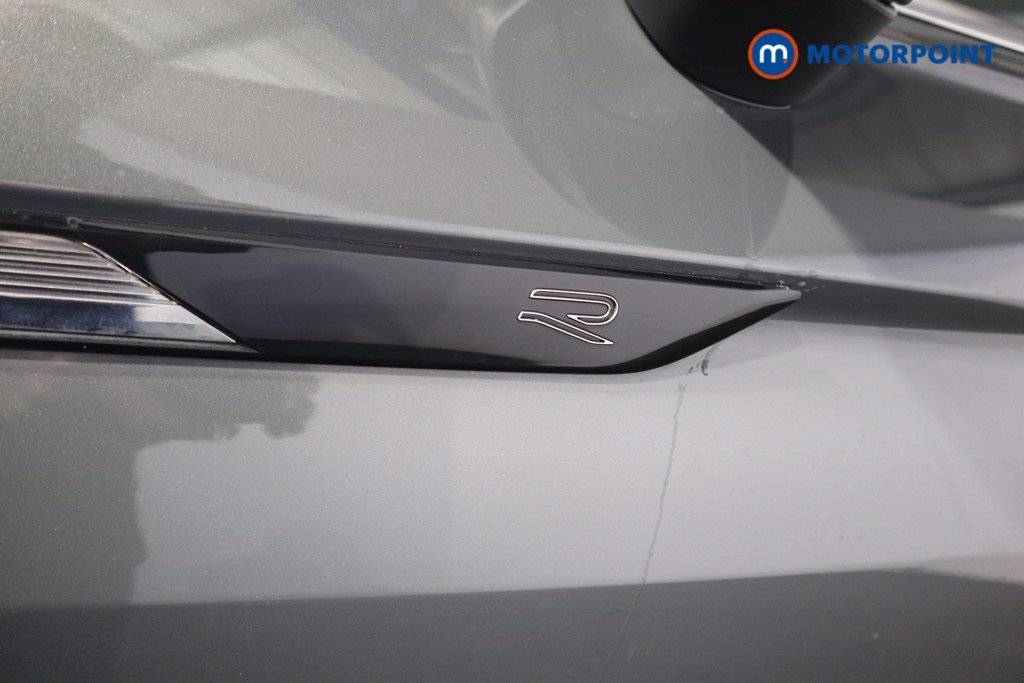 Volkswagen Tiguan R-Line Automatic Petrol SUV - Stock Number (1626407) - 37th supplementary image