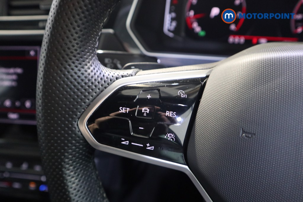 Volkswagen Tiguan R-Line Automatic Petrol SUV - Stock Number (1626435) - 3rd supplementary image