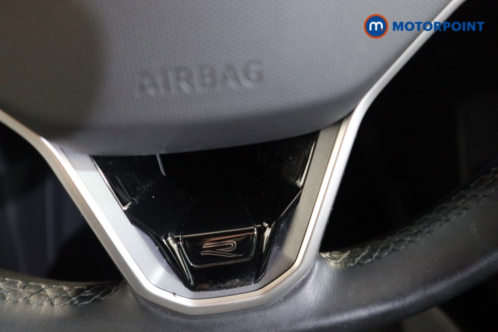 Volkswagen Tiguan R-Line Automatic Petrol SUV - Stock Number (1626435) - 5th supplementary image