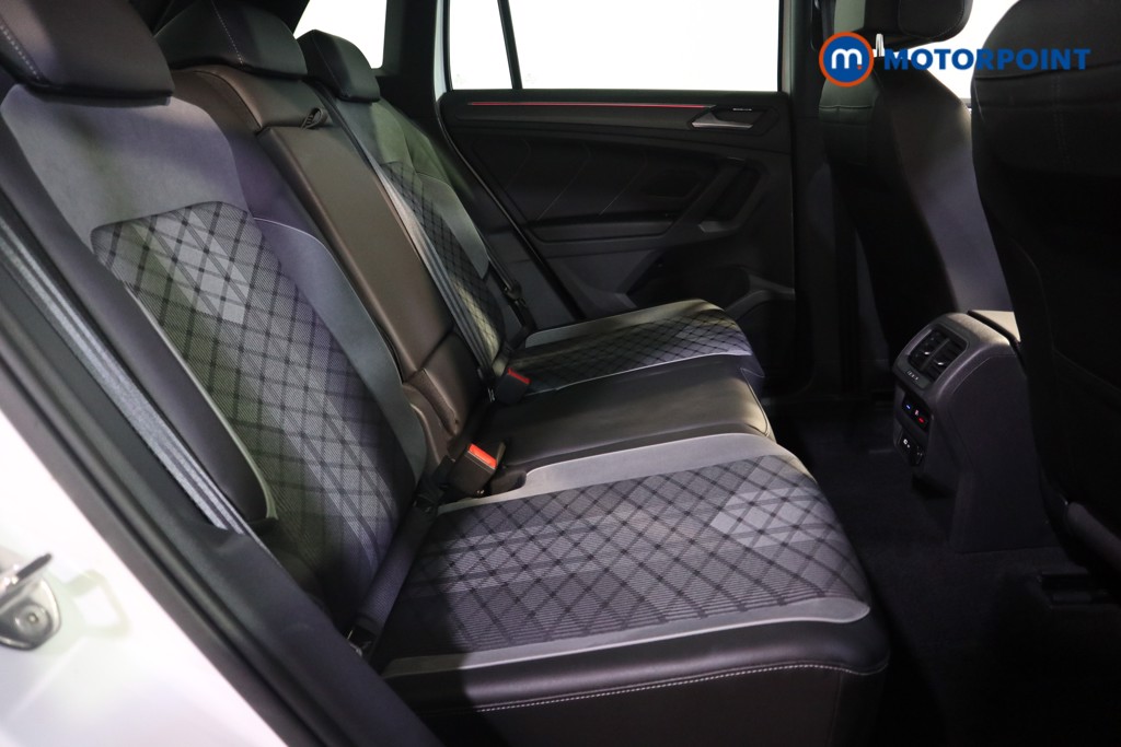 Volkswagen Tiguan R-Line Automatic Petrol SUV - Stock Number (1626435) - 21st supplementary image