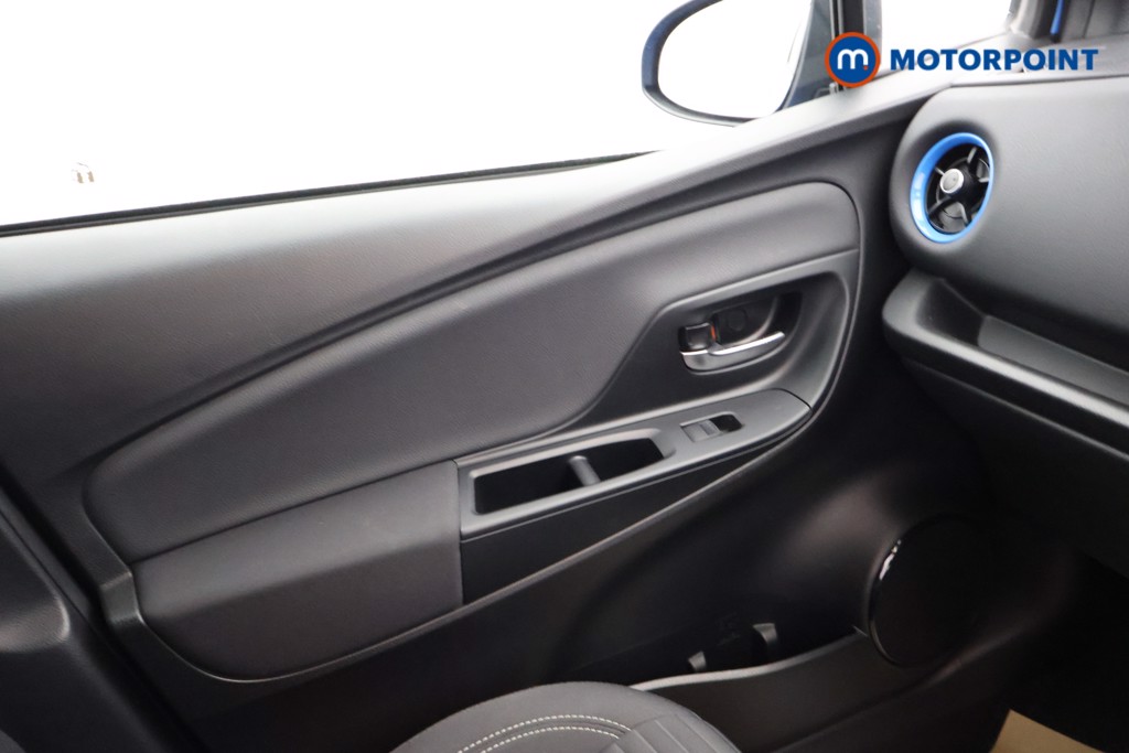 Toyota Yaris Y20 Automatic Petrol Hatchback - Stock Number (1626464) - 11th supplementary image