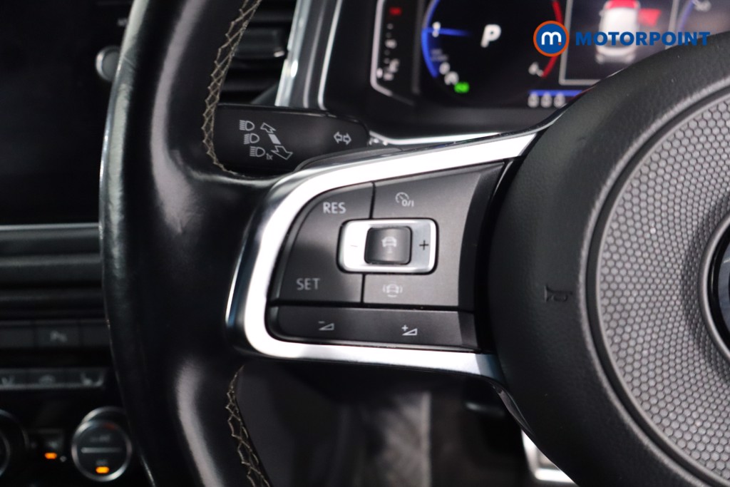 Volkswagen T-Roc R-Line Automatic Diesel SUV - Stock Number (1626481) - 7th supplementary image