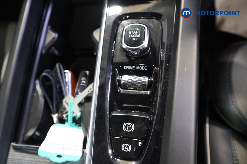 Volvo V60 R Design Automatic Petrol Estate - Stock Number (1626726) - 7th supplementary image