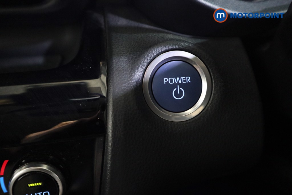 Toyota Yaris Cross Excel Automatic Petrol-Electric Hybrid Estate - Stock Number (1626734) - 6th supplementary image