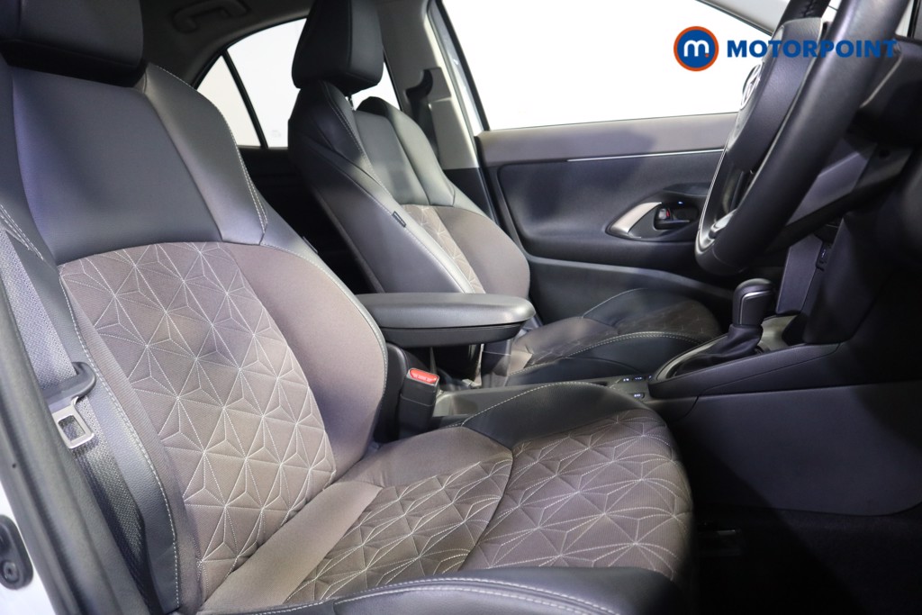 Toyota Yaris Cross Excel Automatic Petrol-Electric Hybrid Estate - Stock Number (1626734) - 17th supplementary image