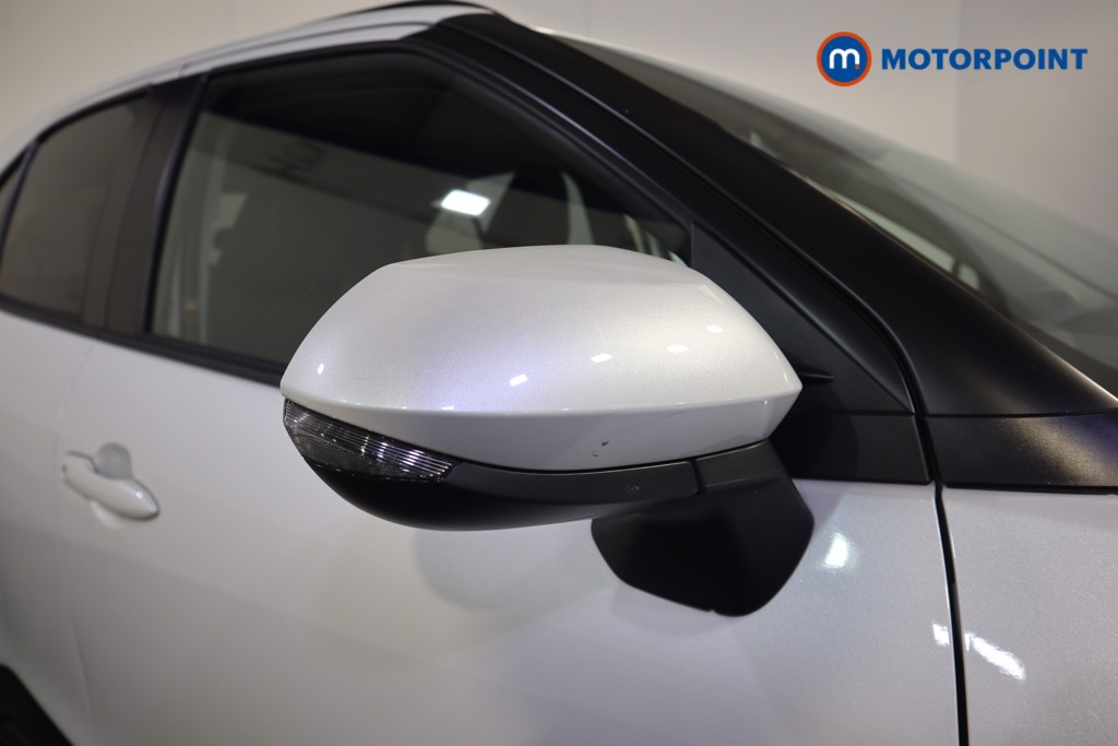 Toyota Yaris Cross Excel Automatic Petrol-Electric Hybrid Estate - Stock Number (1626734) - 34th supplementary image