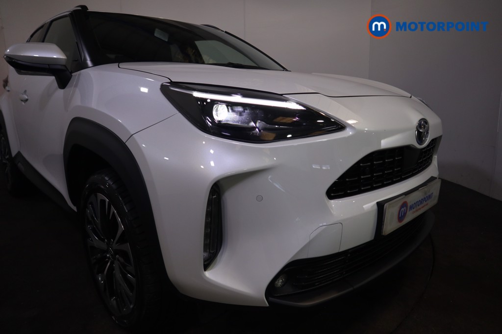 Toyota Yaris Cross Excel Automatic Petrol-Electric Hybrid Estate - Stock Number (1626734) - 39th supplementary image