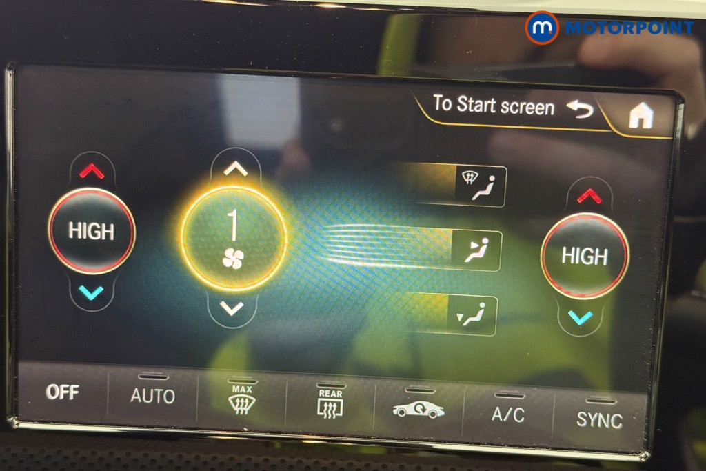 Mercedes-Benz A Class Amg Line Automatic Diesel Hatchback - Stock Number (1626790) - 10th supplementary image