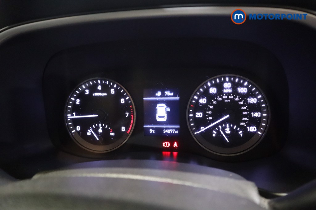 Hyundai Tucson S Connect Manual Petrol SUV - Stock Number (1626793) - 4th supplementary image