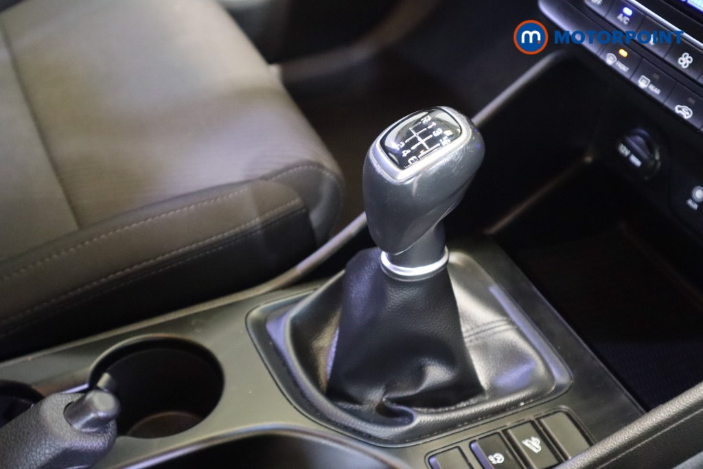 Hyundai Tucson S Connect Manual Petrol SUV - Stock Number (1626793) - 5th supplementary image