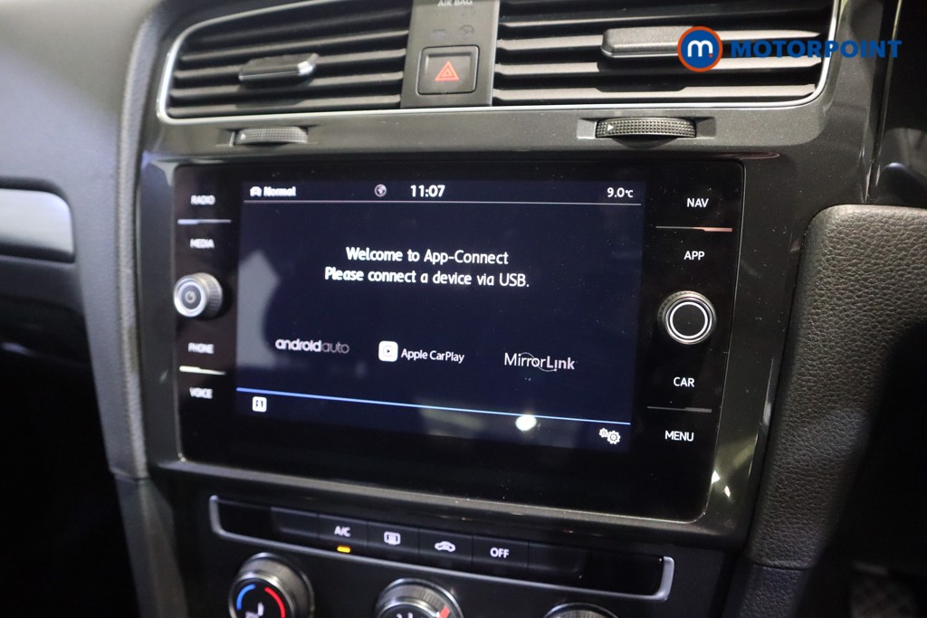 Volkswagen Golf SE Manual Petrol Hatchback - Stock Number (1627575) - 2nd supplementary image